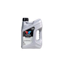Kép betöltése a galériába, Valvoline SynPower 5W40 4L